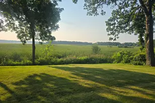 36288 S Nathan Hale Dr, Lake Villa, IL 60046 - Photo 23