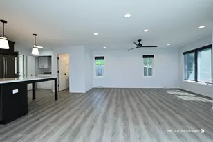 36288 S Nathan Hale Dr, Lake Villa, IL 60046 - Photo 5