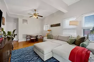 3201 W Argyle St, Chicago, IL 60625 - Photo 7