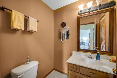 2075 Valley Creek Drive, Elgin, IL 60123 - Photo 13