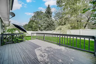 2075 Valley Creek Drive, Elgin, IL 60123 - Photo 25