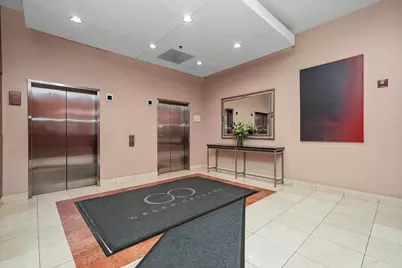 330 W Grand Avenue #1906, Chicago, IL 60654 - Photo 23