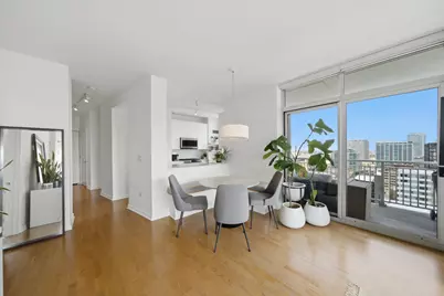 330 W Grand Avenue #1906, Chicago, IL 60654 - Photo 5