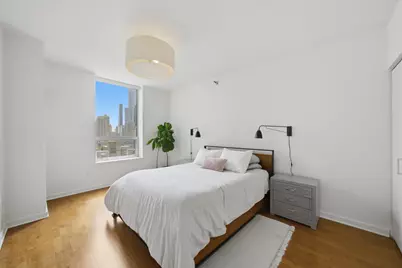 330 W Grand Avenue #1906, Chicago, IL 60654 - Photo 13