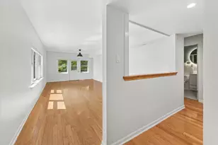 240 S Oak Park Ave, Oak Park, IL 60302 - Photo 5