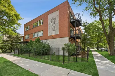 240 S Oak Park Avenue #305, Oak Park, IL 60302 - Photo 1