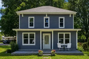 412 N 3rd St, Saint John, IL 61873 - Photo 1
