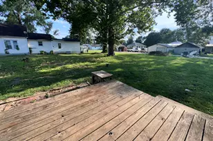 1004 S Cherry St, Centralia, IL 62801 - Photo 7
