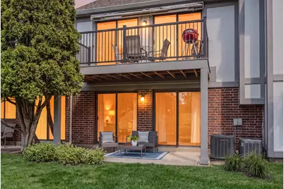 584 Elizabeth Drive #B, Wood Dale, IL 60191 - Photo 5