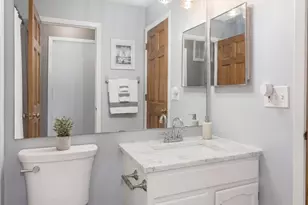 584 Elizabeth Dr, Wood Dale, IL 60191 - Photo 11