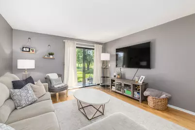 584 Elizabeth Drive #B, Wood Dale, IL 60191 - Photo 15