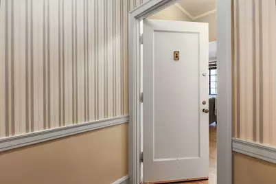 734 Noyes Street #O2, Evanston, IL 60201 - Photo 5