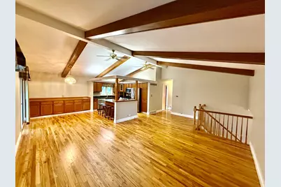 332 W Gartner Road, Naperville, IL 60540 - Photo 9