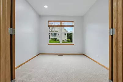 937 Emerald Drive, Pingree Grove, IL 60140 - Photo 9
