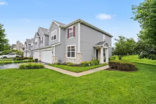 937 Emerald Dr, Pingree Grove, IL 60140 - Photo 1
