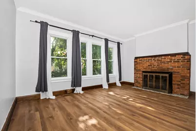 [Address not provided], Oak Park, IL 60302 - Photo 3