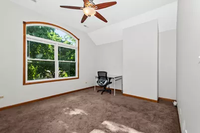 [Address not provided], Oak Park, IL 60302 - Photo 9