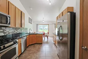 39764 Waterloo Dr, Beach Park, IL 60083 - Photo 11