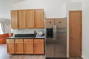 39764 Waterloo Dr, Beach Park, IL 60083 - Photo 9