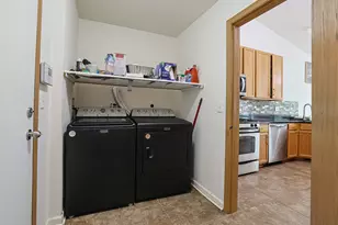39764 Waterloo Dr, Beach Park, IL 60083 - Photo 13