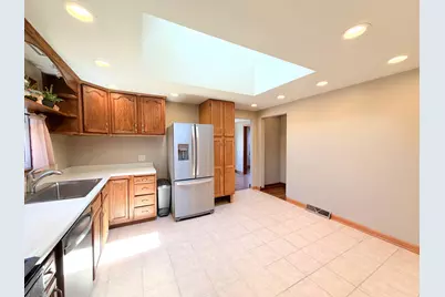 271 N Douglas Street, Bradley, IL 60915 - Photo 9
