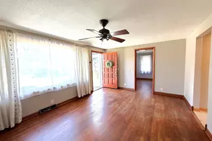 271 N Douglas St, Bradley, IL 60915 - Photo 5
