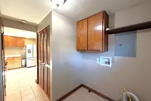 271 N Douglas St, Bradley, IL 60915 - Photo 11