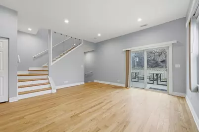 4545 N Lawndale Avenue, Chicago, IL 60625 - Photo 7
