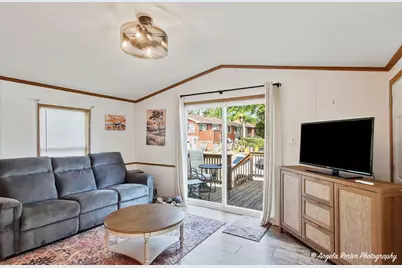 240 Whitney Road #13, Lake Zurich, IL 60047 - Photo 5