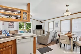 240 Whitney Rd, Lake Zurich, IL 60047 - Photo 11