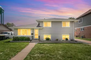 10403 Barnard Dr, Chicago Ridge, IL 60415 - Photo 21