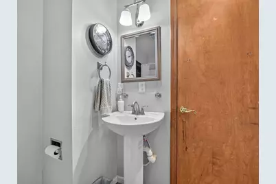 2230 N 1st Street, Dekalb, IL 60115 - Photo 13