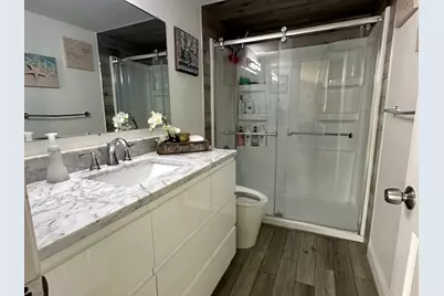1330 Todd Farm Drive, Elgin, IL 60123 - Photo 9