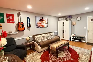 534 Hummingbird Ln, Deerfield, IL 60015 - Photo 5