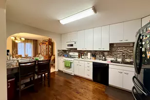 534 Hummingbird Ln, Deerfield, IL 60015 - Photo 3