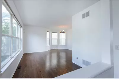 4257 N Kolmar Avenue, Chicago, IL 60641 - Photo 13