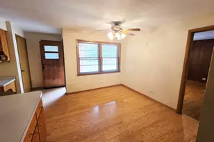 9605 S Kolin Ave, Oak Lawn, IL 60453 - Photo 13