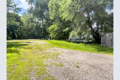 3304 W State Street, Rockford, IL 61102 - Photo 45