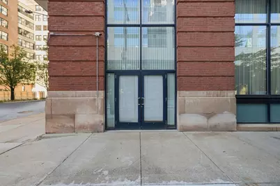 210 S Desplaines Street, Chicago, IL 60661 - Photo 25