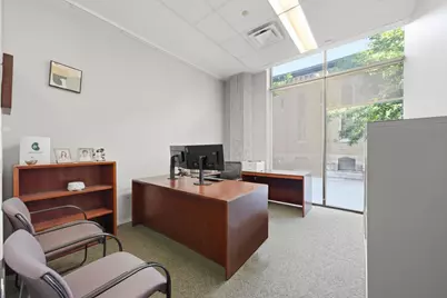 210 S Desplaines Street, Chicago, IL 60661 - Photo 9