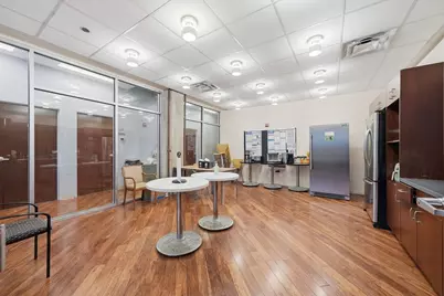 210 S Desplaines Street, Chicago, IL 60661 - Photo 21
