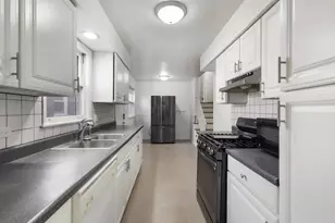 5334 Grove St, Skokie, IL 60077 - Photo 5