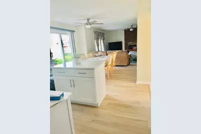 237 Biscayne Street, Bloomingdale, IL 60108 - Photo 7