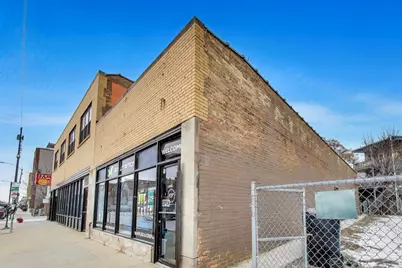 3426 W Diversey Avenue, Chicago, IL 60647 - Photo 3