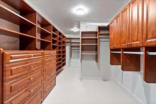 132 E Delaware Pl, Chicago, IL 60611 - Photo 27