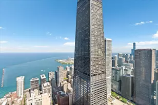 132 E Delaware Pl, Chicago, IL 60611 - Photo 21
