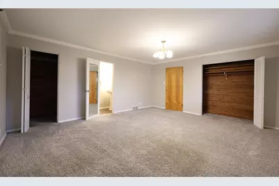 1601 Barthelone Street, Crest Hill, IL 60403 - Photo 17