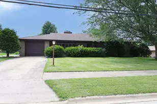 1601 Barthelone St, Crest Hill, IL 60403 - Photo 1