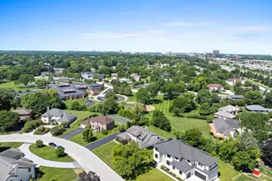 14 Hamilton Ln, Oak Brook, IL 60523 - Photo 43