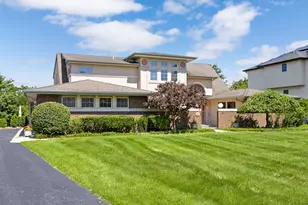 14 Hamilton Ln, Oak Brook, IL 60523 - Photo 41